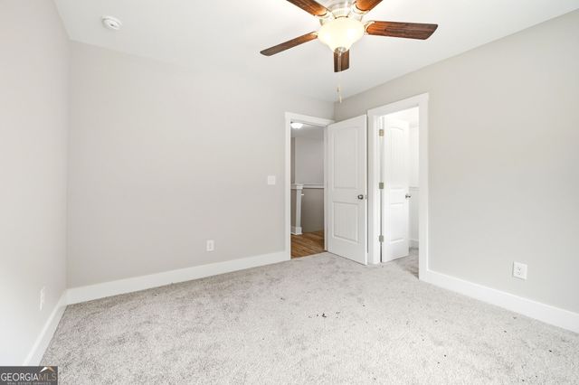 318 Stonington Drive, Mount Airy, GA 30563
