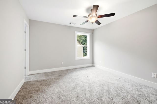 318 Stonington Drive, Mount Airy, GA 30563