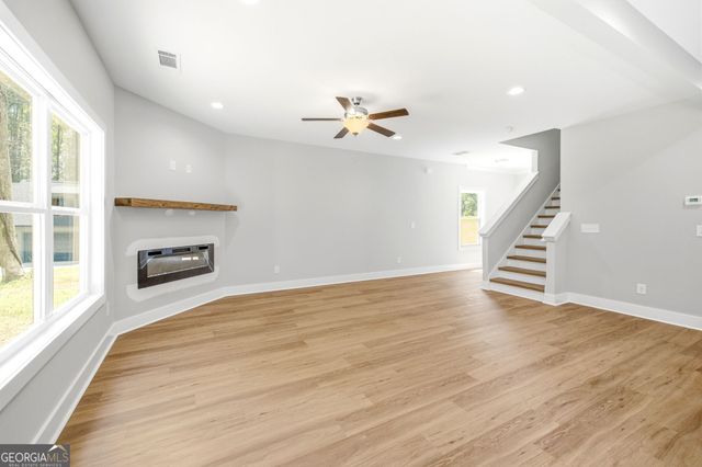 318 Stonington Drive, Mount Airy, GA 30563