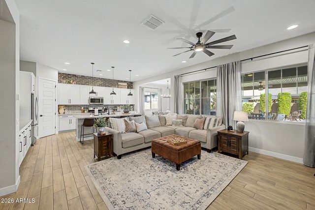 19088 E AUBREY GLEN Road, Queen Creek, AZ 85142