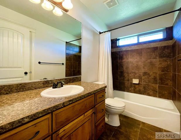 6020 Malory Drive, Idaho Falls, ID 83402