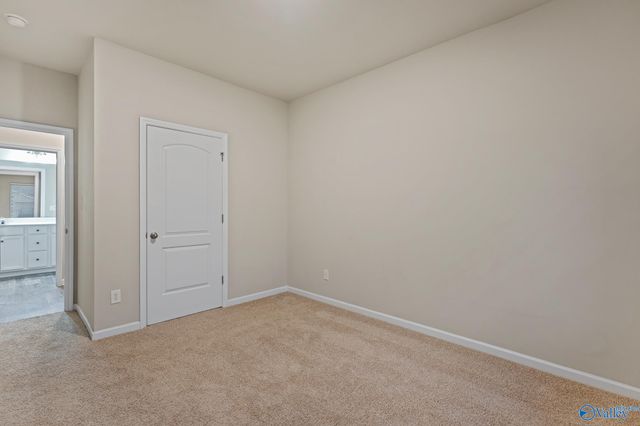 300 Dinner Tree Square, Huntsville, AL 35811