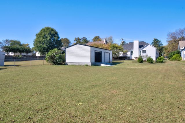 5710 Edgmon Road, Ooltewah, TN 37363