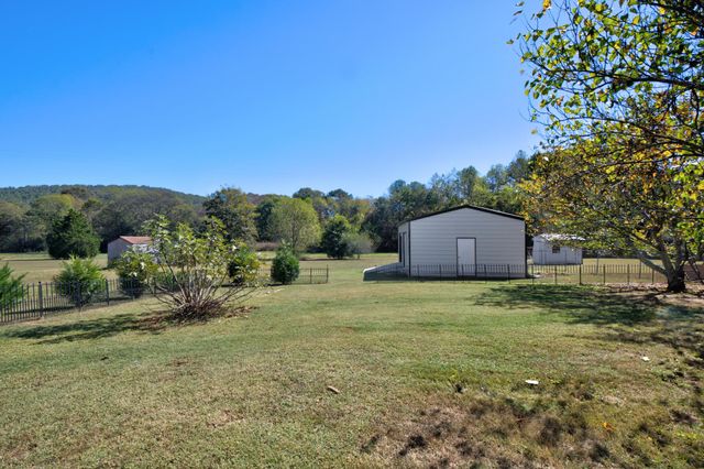 5710 Edgmon Road, Ooltewah, TN 37363