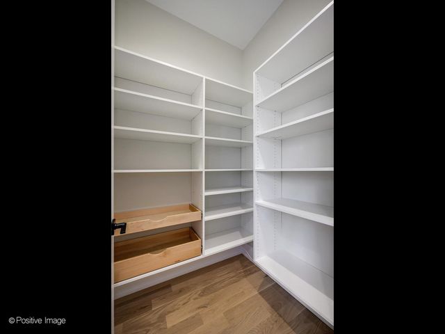 1917 Washington Avenue, Wilmette, IL 60091