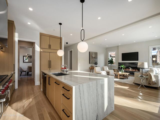 1917 Washington Avenue, Wilmette, IL 60091