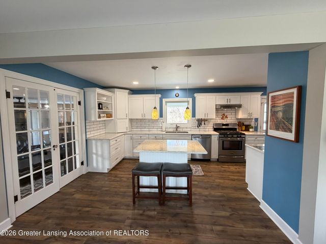 4942 Holt Road, Holt, MI 48842