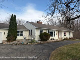 4942 Holt Road, Holt, MI 48842