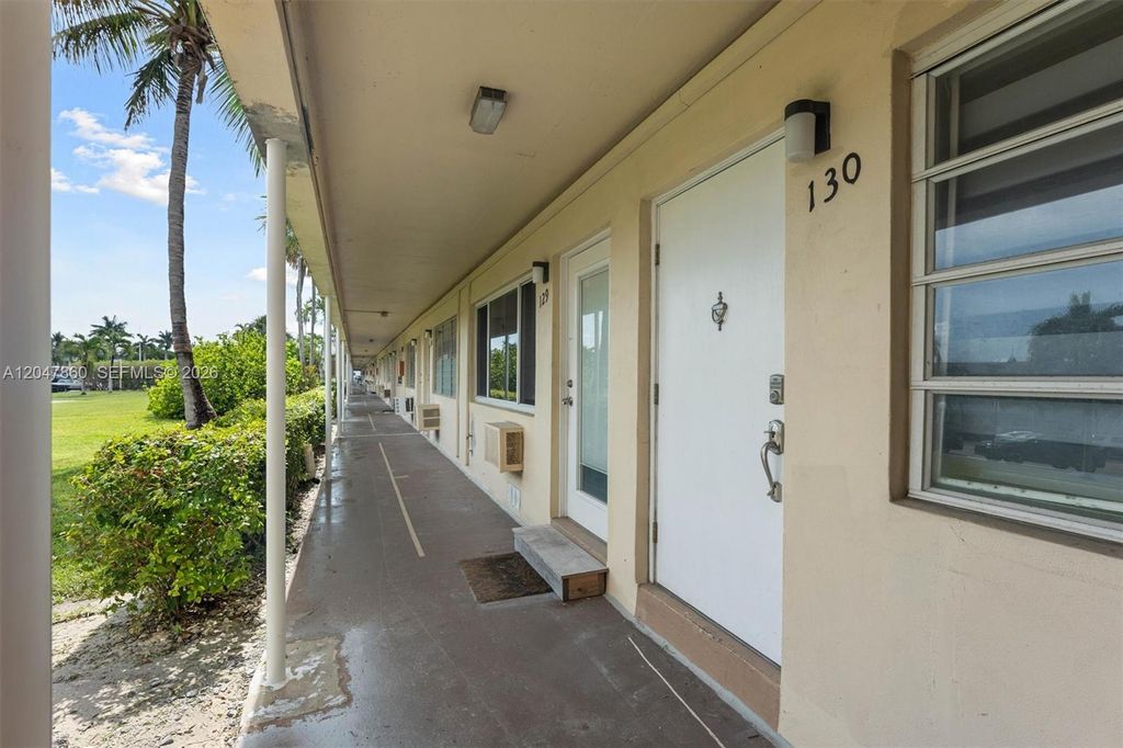 900 Atlantic Shores Blvd 130, Hallandale Beach, FL 33009