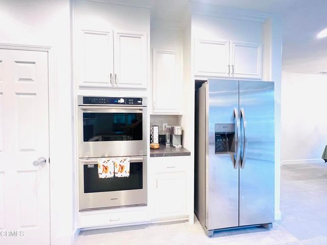 9898 Rhone Street, Ventura, CA 93004