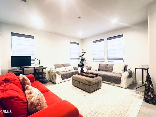 9898 Rhone Street, Ventura, CA 93004