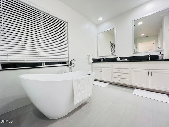 9898 Rhone Street, Ventura, CA 93004