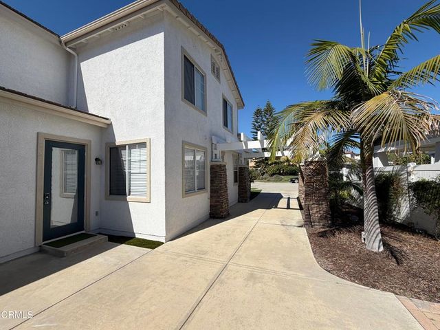 9898 Rhone Street, Ventura, CA 93004