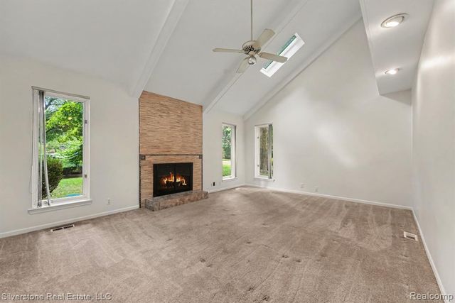 2945 Cedar Ridge Drive, Troy, MI 48084