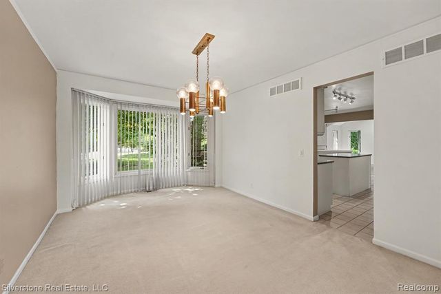 2945 Cedar Ridge Drive, Troy, MI 48084