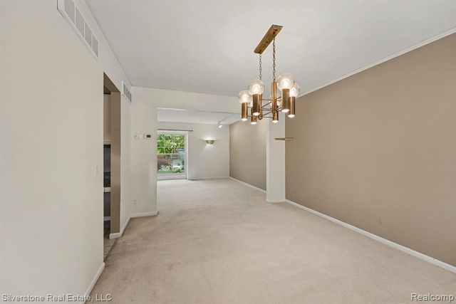2945 Cedar Ridge Drive, Troy, MI 48084