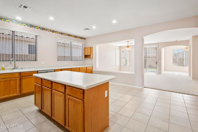 9225 W MARY ANN Drive, Peoria, AZ 85382