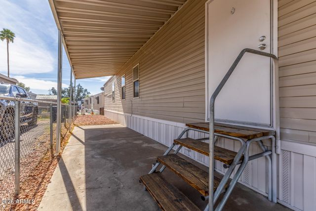 5601 W Missouri Avenue 218, Glendale, AZ 85301