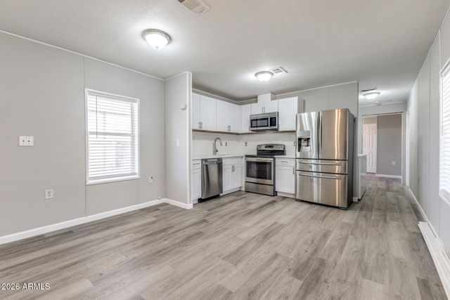 5601 W Missouri Avenue 218, Glendale, AZ 85301