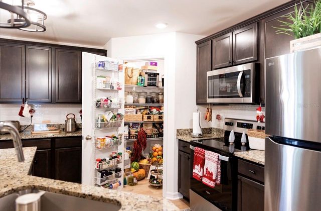 1660 LANSDALE AVENUE, North Port, FL 34286