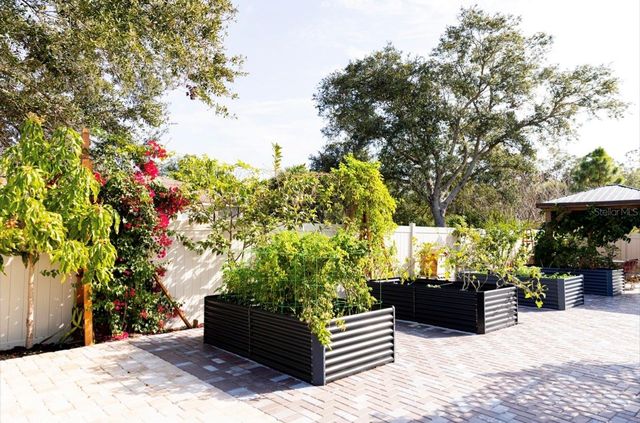 1660 LANSDALE AVENUE, North Port, FL 34286