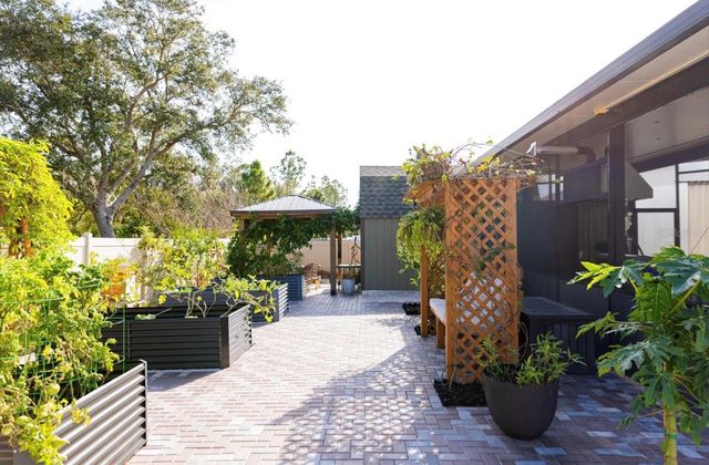 1660 LANSDALE AVENUE, North Port, FL 34286