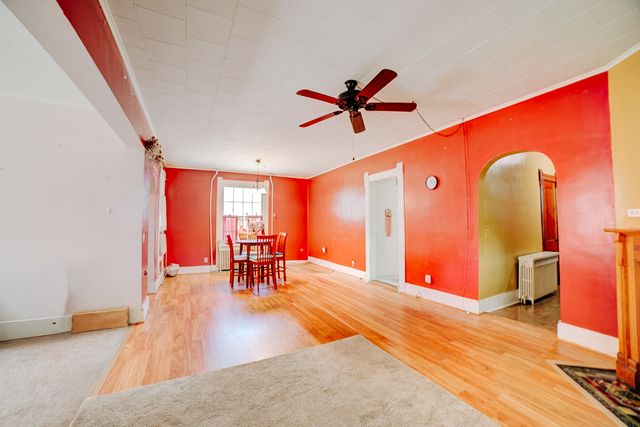 308 E Mulberry Street, Watseka, IL 60970