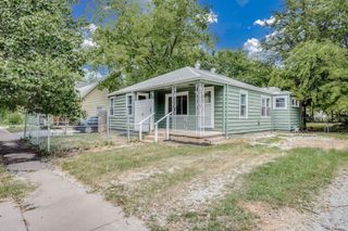 1732 Santa Fe, Wichita, KS 67211