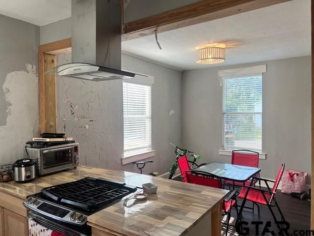 1804 E Ferdell St., Tyler, TX 75701