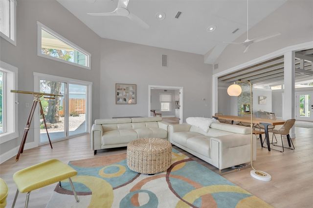 1275 PORT LANE, Sarasota, FL 34242