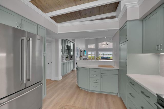 1275 PORT LANE, Sarasota, FL 34242