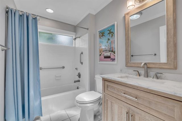 1275 PORT LANE, Sarasota, FL 34242