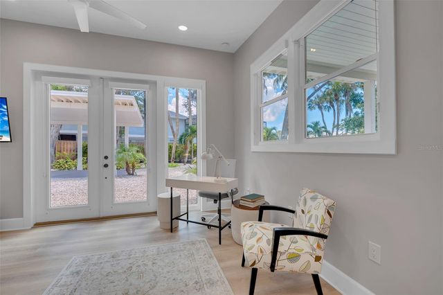 1275 PORT LANE, Sarasota, FL 34242