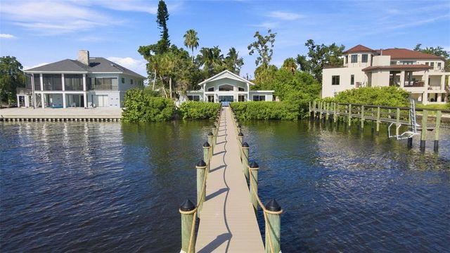 1275 PORT LANE, Sarasota, FL 34242