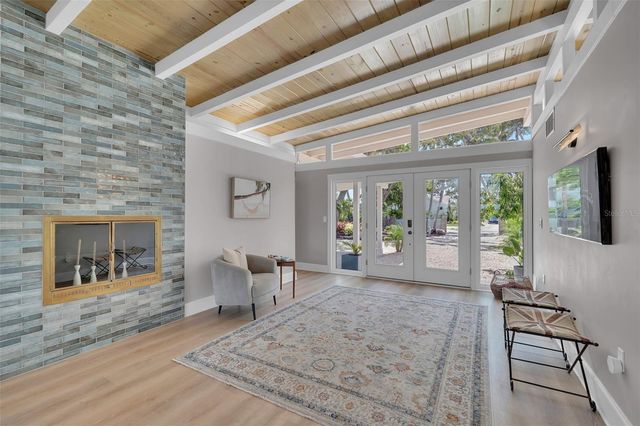 1275 PORT LANE, Sarasota, FL 34242