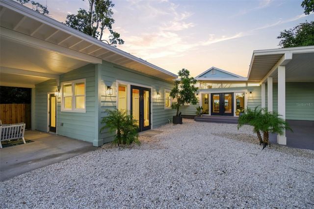 1275 PORT LANE, Sarasota, FL 34242