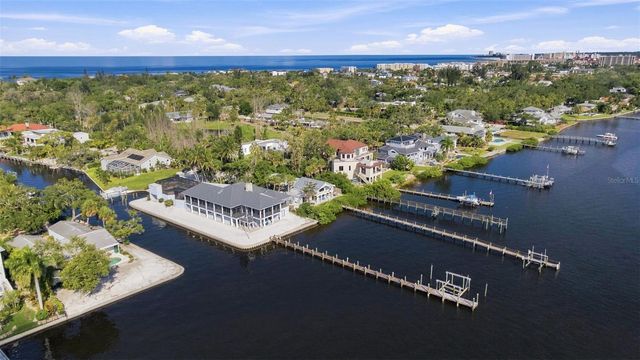 1275 PORT LANE, Sarasota, FL 34242