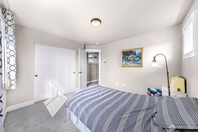 2646 Lochcarron Drive, Ferndale, WA 98248