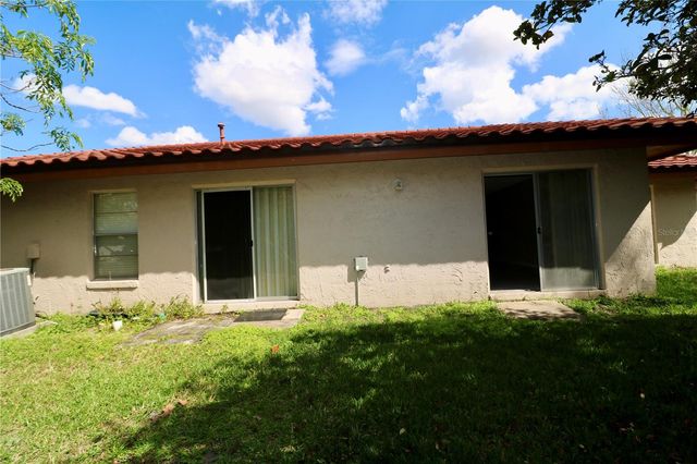 10322 MANILA BAY DRIVE, Orlando, FL 32821