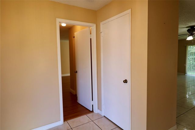 10322 MANILA BAY DRIVE, Orlando, FL 32821