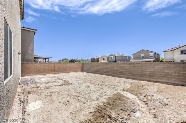 1915 Karner Blue Avenue, North Las Vegas, NV 89031