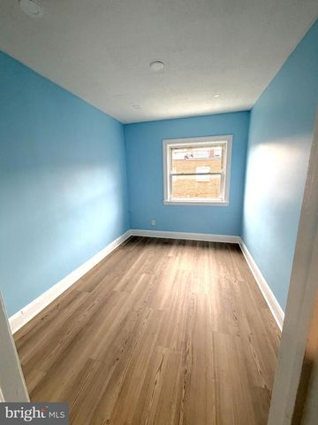 12 S ELLAMONT ST, Baltimore, MD 21229