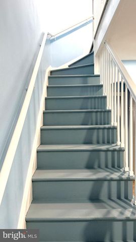 12 S ELLAMONT ST, Baltimore, MD 21229