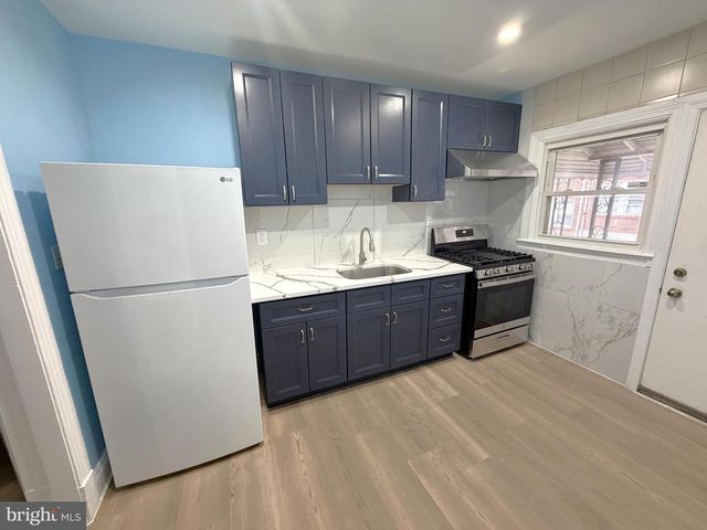 12 S ELLAMONT ST, Baltimore, MD 21229