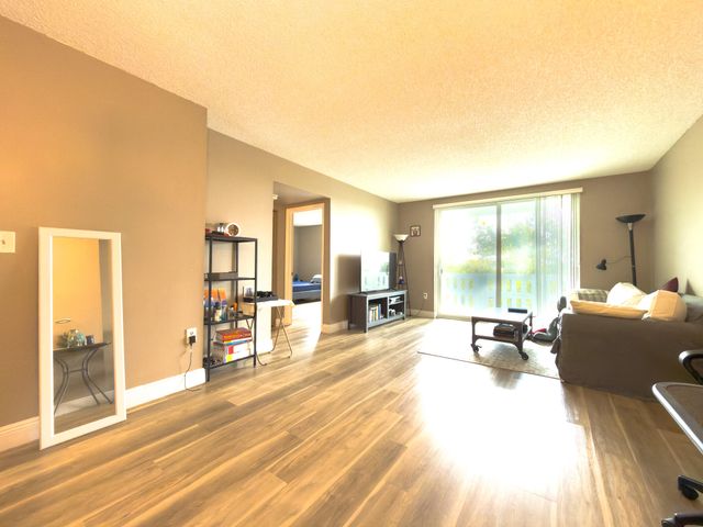 919 Hillcrest Drive 511, Hollywood, FL 33021