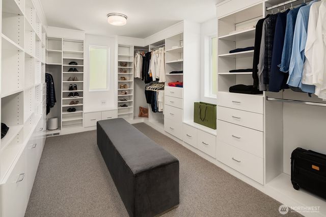 160 Highland Drive, Seattle, WA 98109