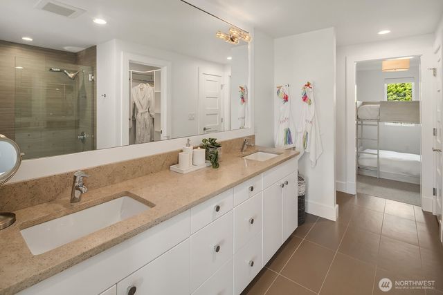 160 Highland Drive, Seattle, WA 98109