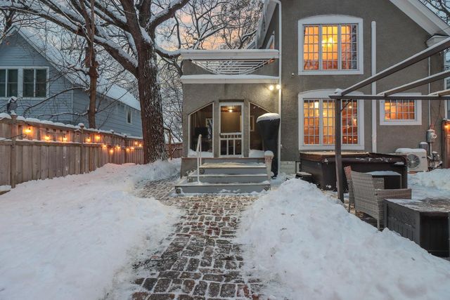 175 Seymour Avenue SE, Minneapolis, MN 55414