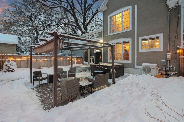 175 Seymour Avenue SE, Minneapolis, MN 55414