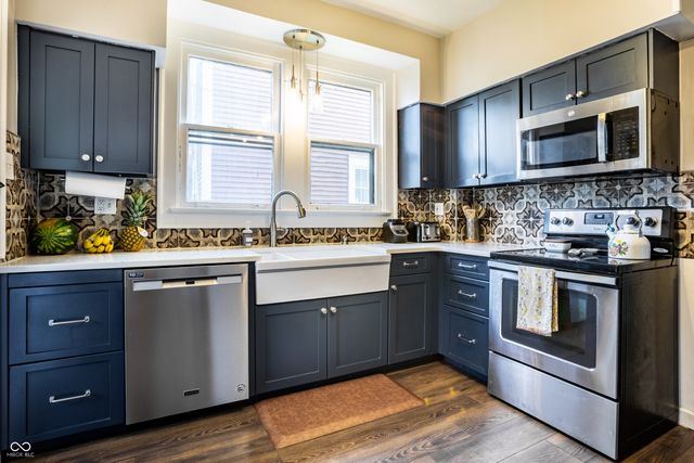 3142 N Capitol Avenue, Indianapolis, IN 46208